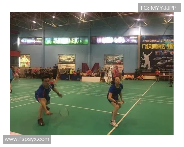 武汉羽毛球队与成都羽毛球队赛后战术分析与复盘探讨