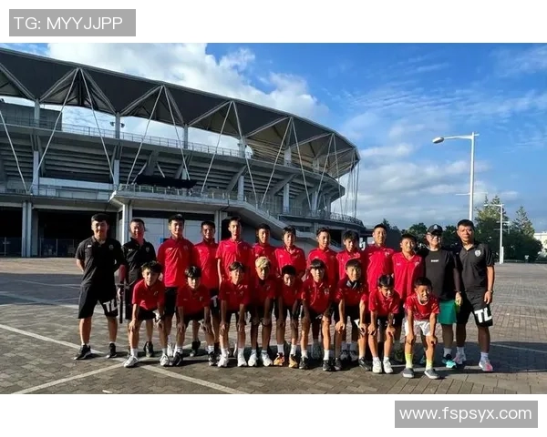 日本足球明星中谁的颜值最高引发球迷热议 日本足球明星中谁的颜值最高引发球迷热议